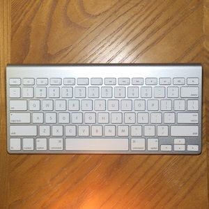 Apple Wireless Keyboard